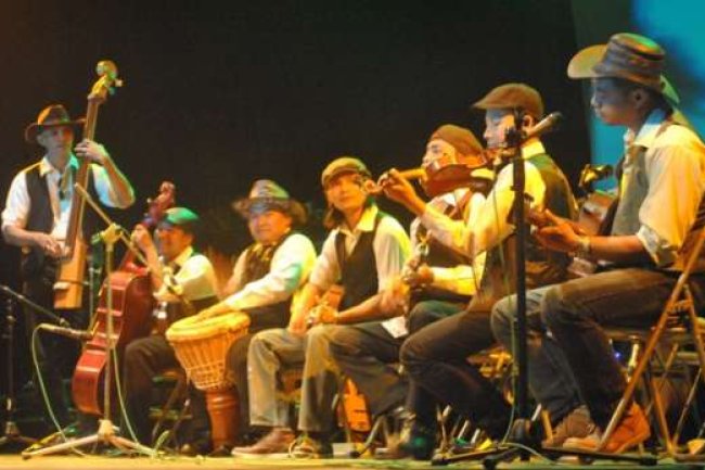 Membangun Hubungan dengan Media Musik: Cara Mendapatkan Liputan yang Lebih Baik