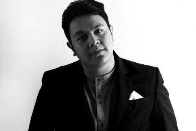 Album "Manusia" Tulus: Perjalanan Reflektif tentang Hidup