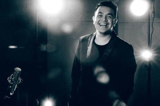 Lagu 'Satu Kali': Menyelami Makna dan Emosi Tulus