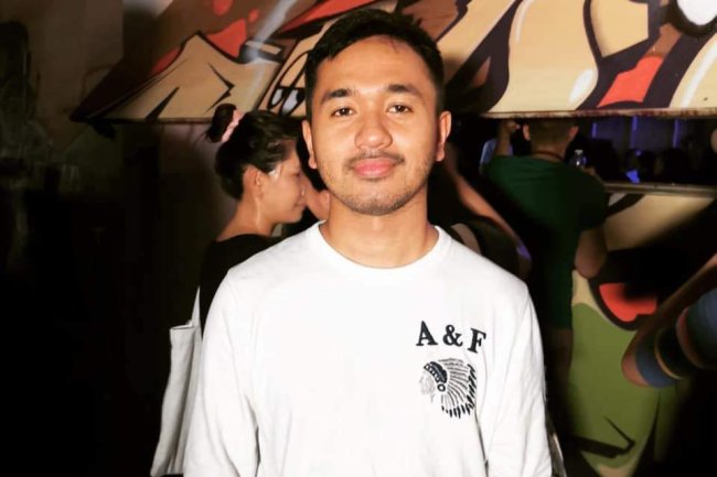 Biografi Ungku Iskandar: Dari Awal Karier Hingga Kesuksesan di Panggung Seni