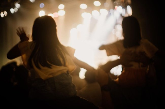 Bagaimana Dere Memadukan Kekuatan Vokal dan Lirik