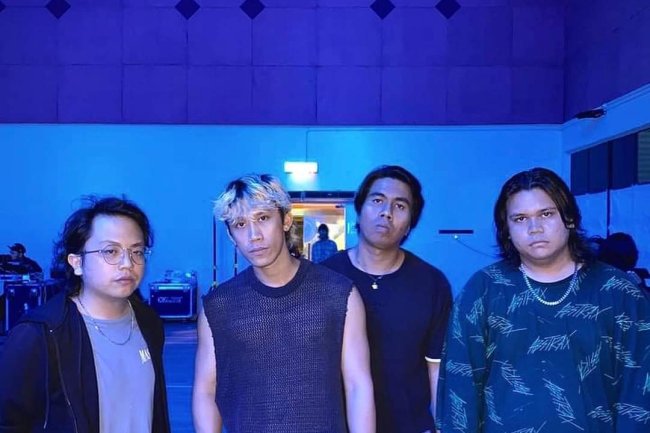 Dari Studio ke Panggung: Transformasi Energi Musik Empty Page