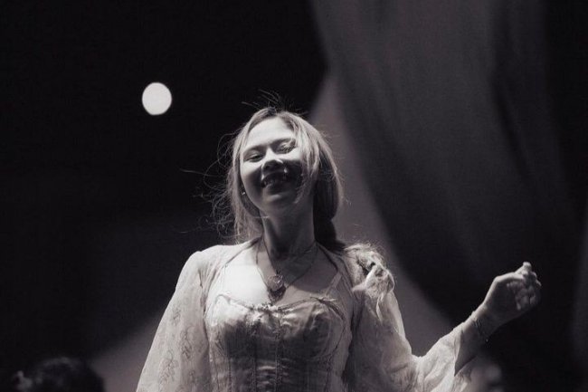 Perjalanan Musik Nadin Amizah: Dari Indie Hingga Populer