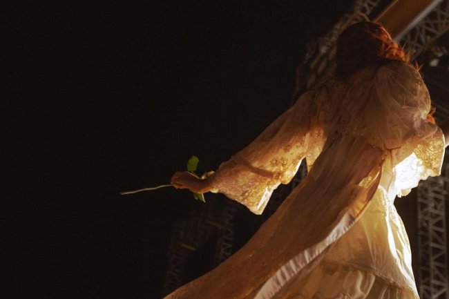 Bagaimana Nadin Amizah Menemukan Suaranya di Dunia Musik