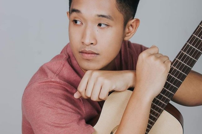 Aziz Harun: Perjalanan Karier Musik dari Brunei ke Panggung Internasional