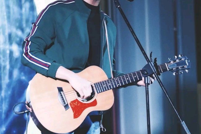 5 Momen Penting dalam Karier Musik Aziz Harun