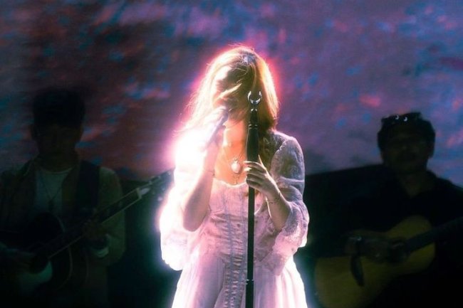 Sebuah Tarian yang Tak Kunjung Selesai: Lagu tentang Kehilangan dan Ketidakpastian