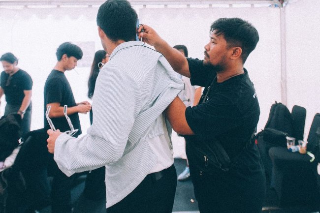 Mengenal Lebih Dekat Nadhif Basalamah: Musisi dengan Jiwa Kreatif