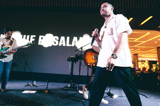 "Tulis/Terapi: Menemukan Penyembuhan Lewat Tulisan"