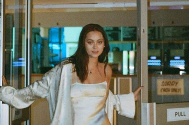 Jasmine Thompson: Bintang Muda dengan Suara Emas