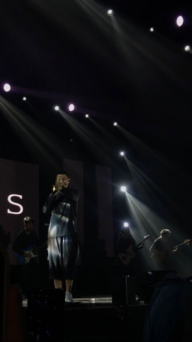 Menelusuri Makna Lagu 'Ingkar' dari Tulus