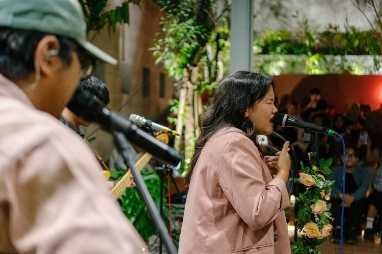 Mengenal Lebih Dekat Pandarra: Penyanyi dengan Lirik Mendalam