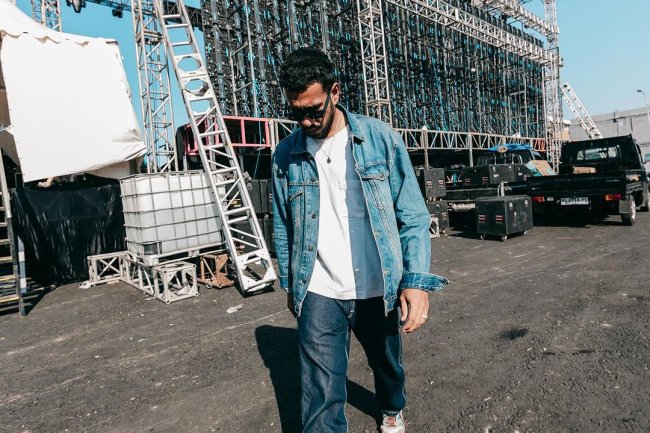 Kisah di Balik Lagu "In Your Wonderland" dari Teddy Adhitya