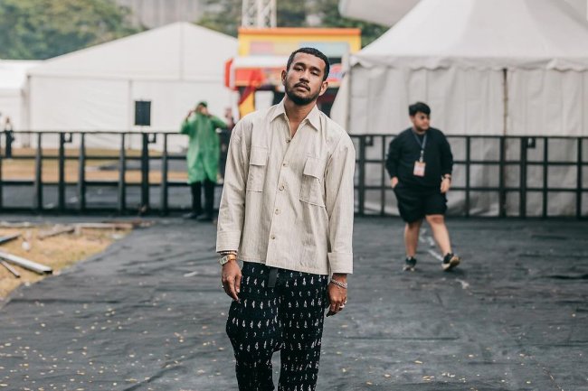 Seperti Setiap Hari": Menyelami Cinta dan Ketidaksempurnaan dalam Karya Teddy Adhitya