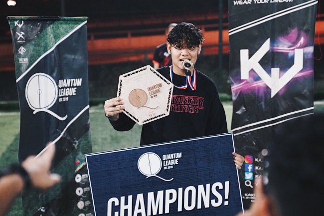 Mengapa Lirik "Takkan Hilang" Sangat Menyentuh Hati?