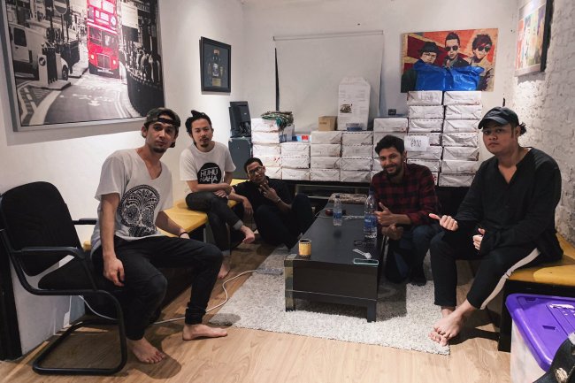 Menangkap Harapan dalam Lirik "Langit yang Cerah"