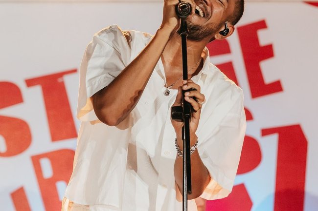 Musikalitas yang Tak Terbantahkan dari Teddy Adhitya