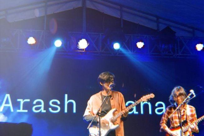 "Goodbye (But I Love You So)" oleh Arash Buana: Perpisahan dengan Rasa Cinta yang Mendalam