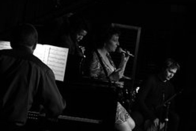 Mengapa Lagu 'Nak' Jadi Sorotan di Hari Ayah Tahun Ini?