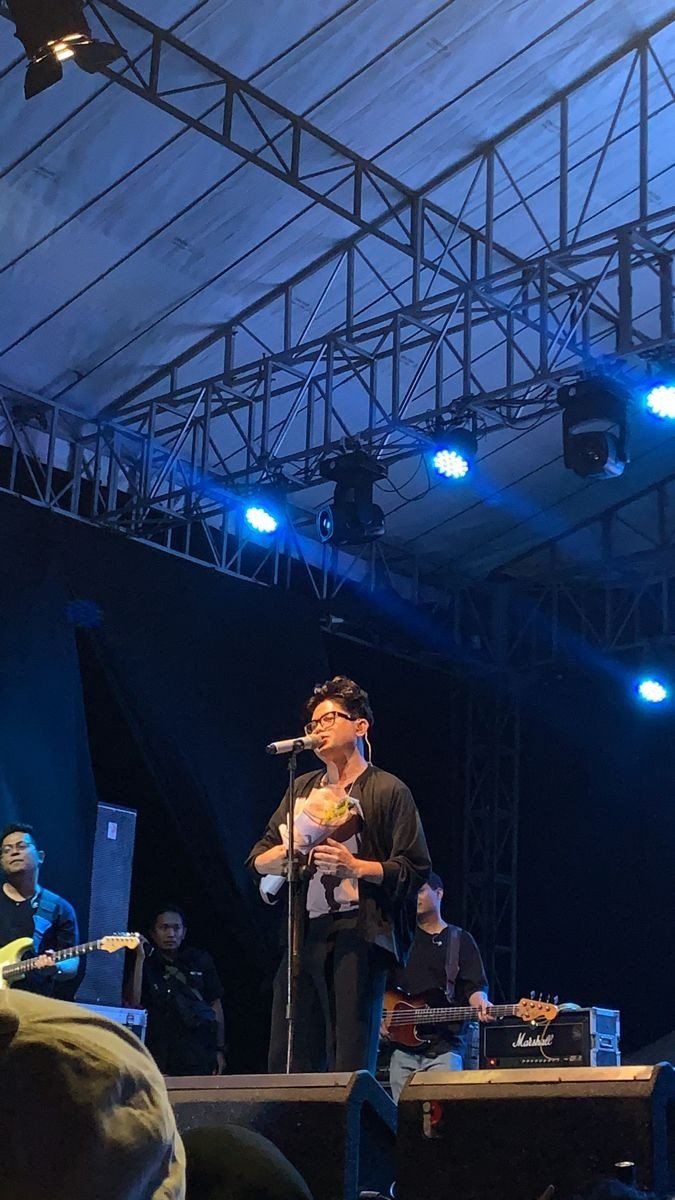 Juicy Luicy dan Konsistensinya di Dunia Musik Indonesia