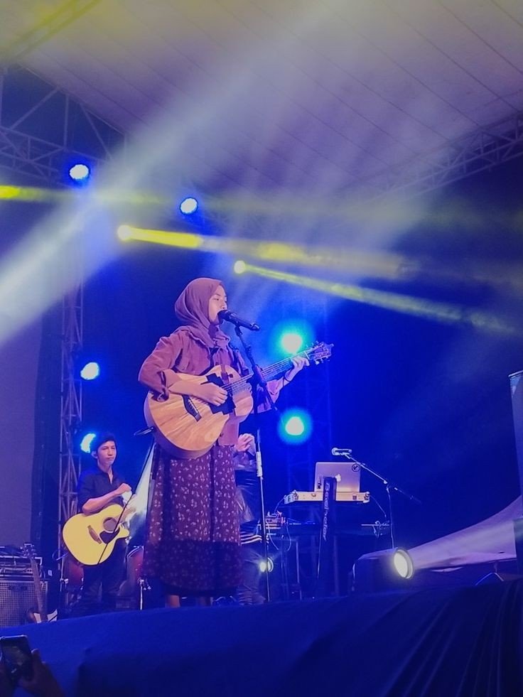 Perjalanan Musik Feby Putri dari Nol hingga Dikenal Luas