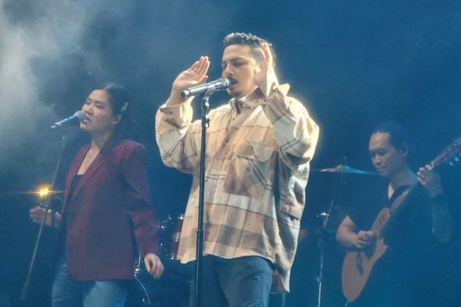 5 Baris Lirik Paling Berkesan dalam Lagu-Lagu Sal Priadi