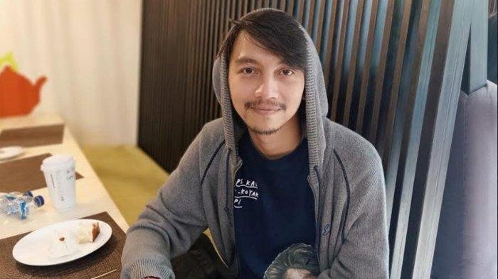 Fiersa Besari: Musik Sebagai Medium Perlawanan dan Refleksi Diri