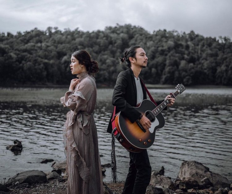 Jejak Langkah Fiersa Besari di Dunia Musik dan Petualangan Alam